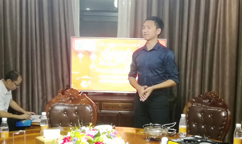 深圳市茗佳國際貨運代理有限公司經(jīng)理蔡曉裕介紹了公司危險品運輸。