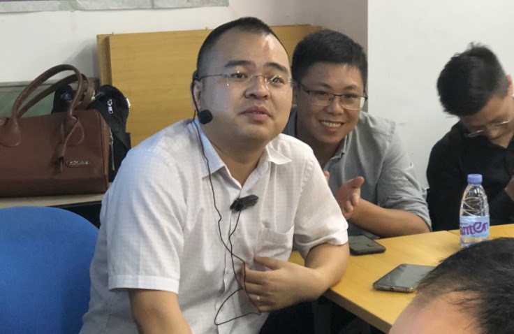 甲必丹俱樂(lè )部執行會(huì )長(cháng)張桅先生