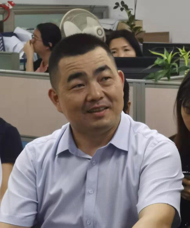   哈鐵聯(lián)運國際物流（深圳）有限公司張平